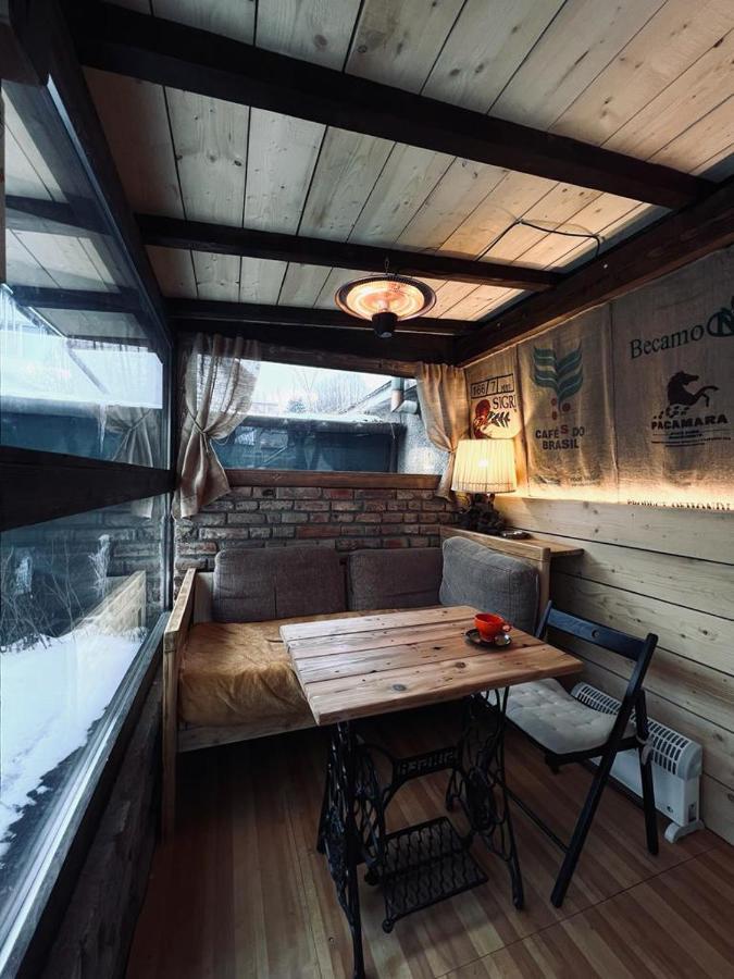 Apartament Aretta Braşov Esterno foto